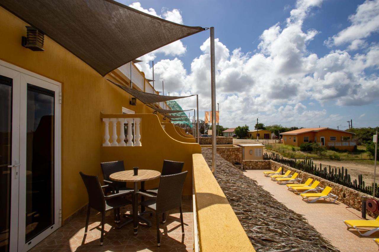 Hillside Resort Bonaire Kralendijk  Exterior photo